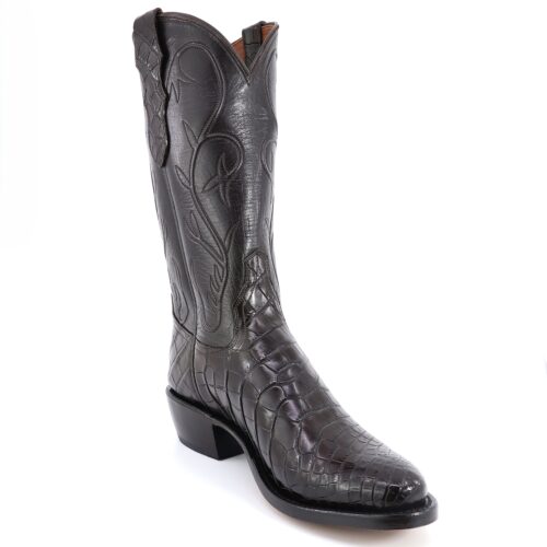 Front view of women's chocolate American alligator cowgirl toe boots by Mandujano Bootmakers